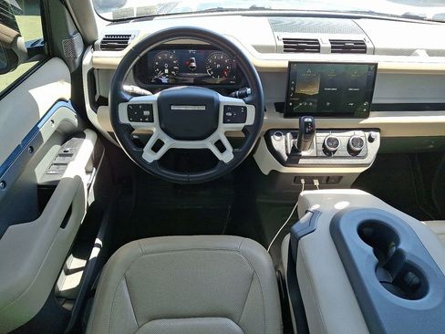 Used 2022 Land Rover Defender 110 S AWD/4WD image 11
