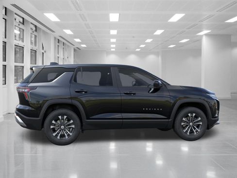 New 2027 Chevrolet Equinox LT w/ Convenience Package II FWD image 6