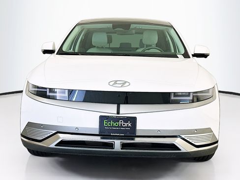 Used 2024 Hyundai Ioniq 5 Limited AWD/4WD image 2