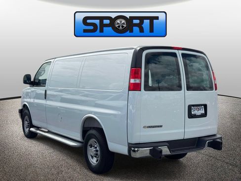 Used 2025 Chevrolet Express 2500 w/ Driver Convenience Package RWD image 21