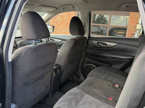 Used 2016 Nissan Rogue SV AWD/4WD image 20