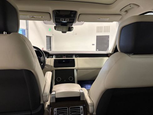 Used 2020 Land Rover Range Rover HSE AWD/4WD image 30