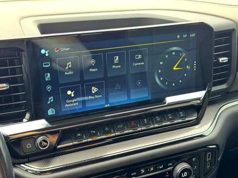 Used 2022 Chevrolet Silverado 1500 ZR2 w/ Technology Package image 31