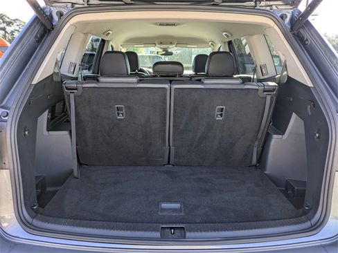 Used 2024 Volkswagen Atlas SE image 13