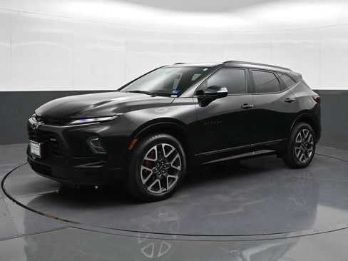 Certified 2023 Chevrolet Blazer RS w/ Driver Confidence II Package AWD/4WD image 1