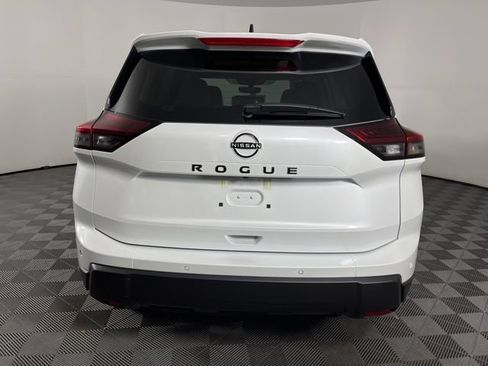 New 2026 Nissan Rogue Dark Armor FWD image 10
