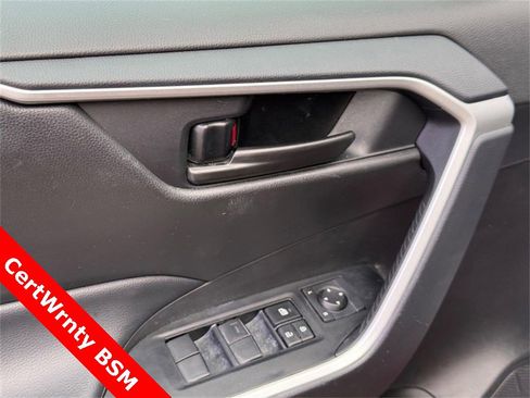 Used 2025 Toyota RAV4 LE image 18