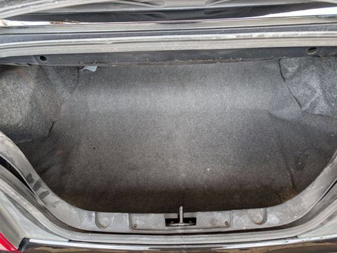 Used 2006 Ford Mustang Convertible image 22