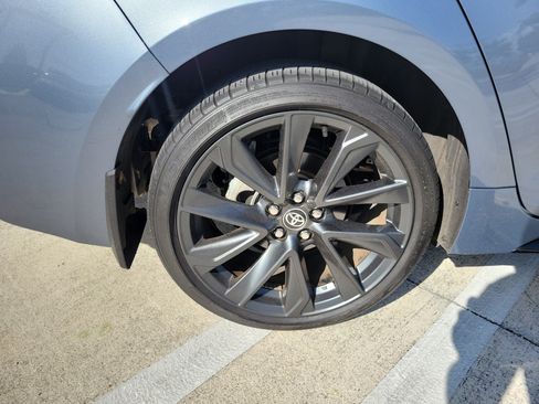 Used 2025 Toyota Corolla SE FWD image 8
