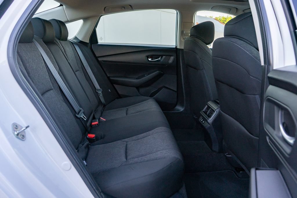 Certified 2025 Honda Accord SE image 15