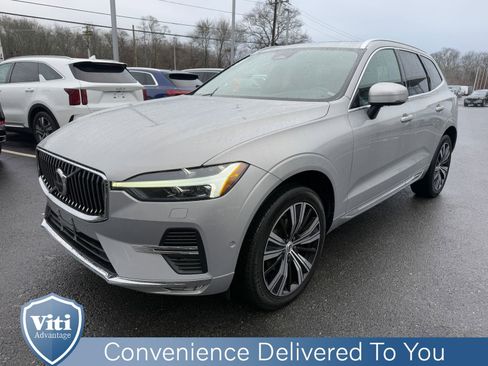 Certified 2023 Volvo XC60 B5 Plus w/ Climate Package image 4