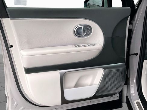 Certified 2026 Hyundai Ioniq 9 Calligraphy AWD/4WD image 21