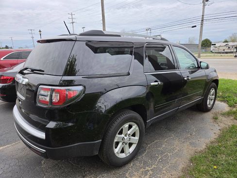 Used 2016 GMC Acadia SLE FWD image 3
