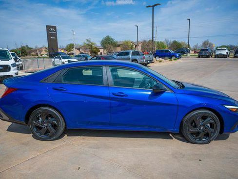 New 2026 Hyundai Elantra Sport FWD image 13