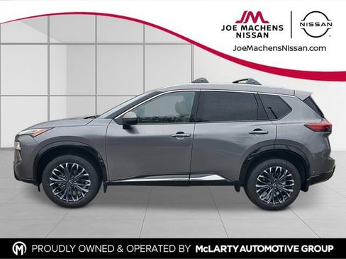 New 2026 Nissan Rogue Platinum w/ Platinum Premium Package AWD/4WD image 3