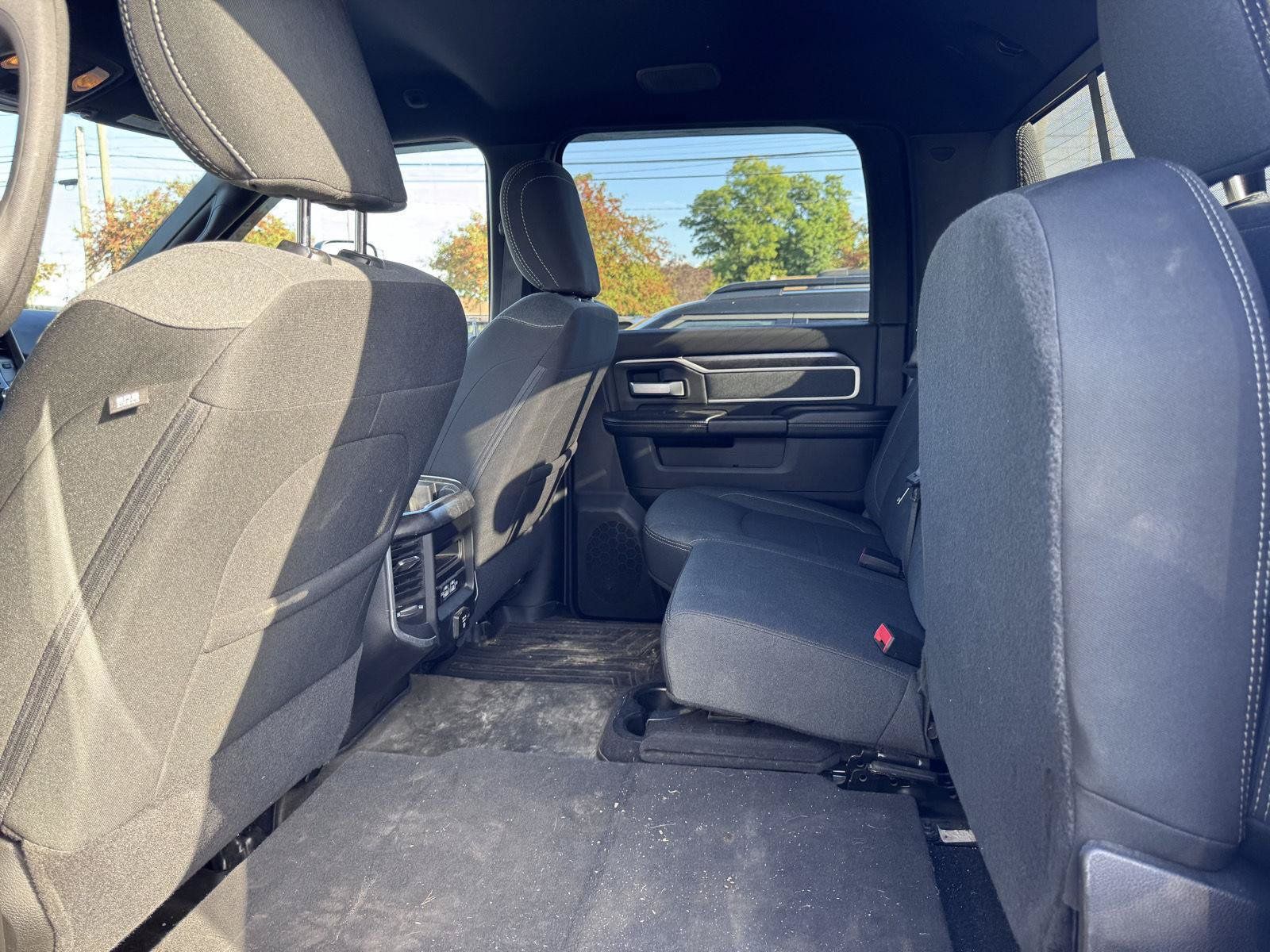 Used 2021 RAM 2500 Big Horn w/ Level B Equipment Group AWD/4WD image 11