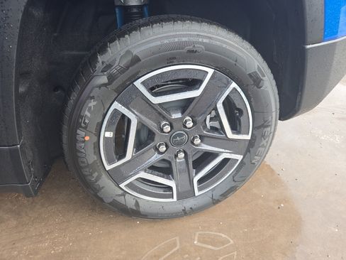 New 2026 Jeep Cherokee Laredo image 23