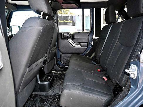 Used 2016 Jeep Wrangler Unlimited Sport w/ Quick Order Package 24S AWD/4WD image 13
