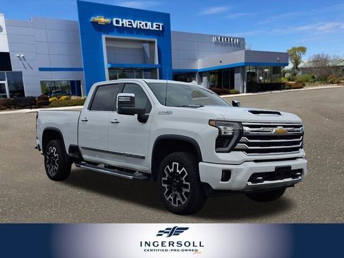 Used 2024 Chevrolet Silverado 2500 High Country image 1