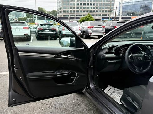 Used 2016 Honda Civic LX image 9