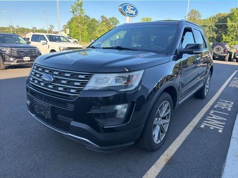 Used 2016 Ford Explorer Limited AWD/4WD image 32