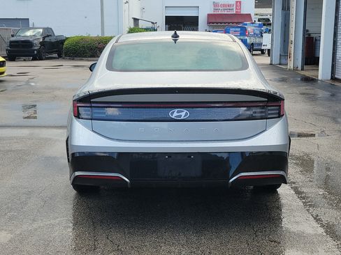 Used 2025 Hyundai Sonata SEL FWD image 4