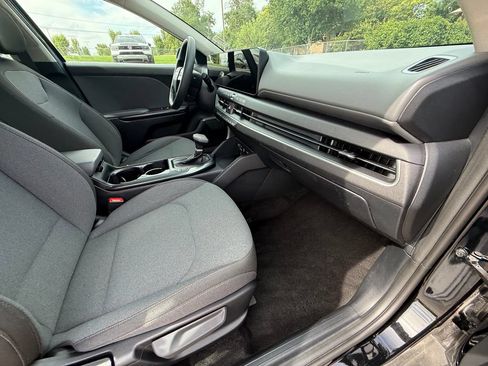 Used 2025 Kia K4 FWD image 36