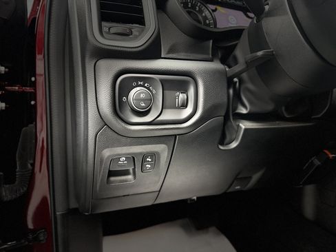Used 2023 RAM 1500 Big Horn AWD/4WD image 15