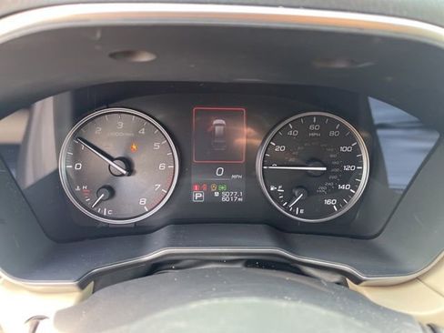 Certified 2025 Subaru Outback Limited AWD/4WD image 19