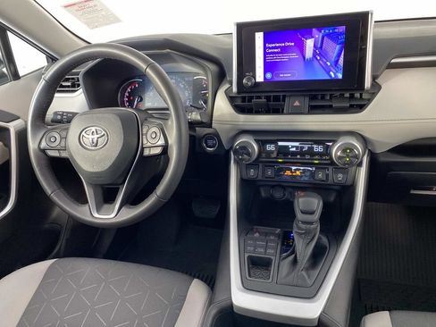 Used 2025 Toyota RAV4 XLE w/ Convenience Package AWD/4WD image 13