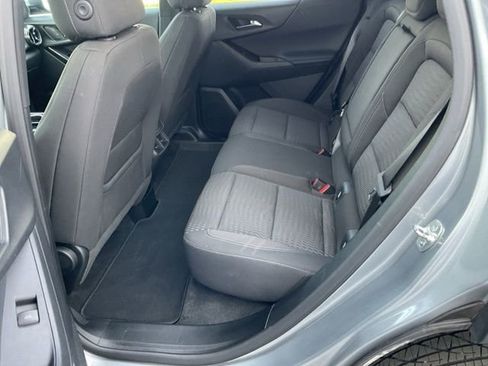 Used 2025 Chevrolet Equinox LT FWD image 19