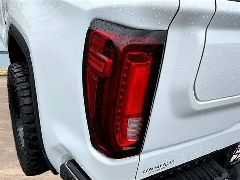 Used 2026 GMC Sierra 1500 SLT AWD/4WD image 26