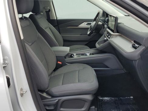 New 2026 Ford Explorer Active image 16