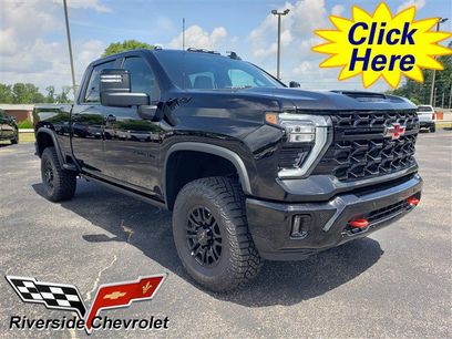 New 2026 Chevrolet Silverado 2500 ZR2 w/ LPO, Dark Essentials Package