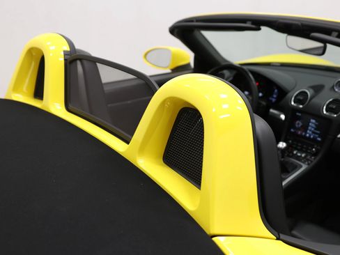 Used 2019 Porsche 718 Boxster GTS RWD image 67