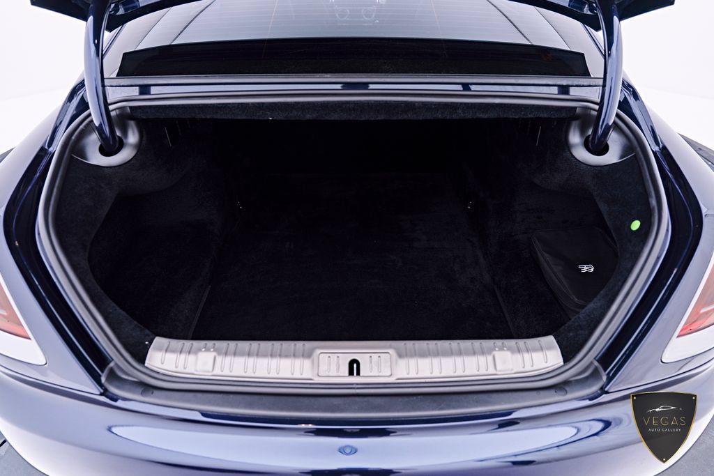 Used 2017 Rolls-Royce Wraith RWD image 30