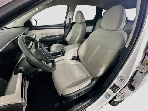 Used 2025 Hyundai Tucson SEL AWD/4WD image 13