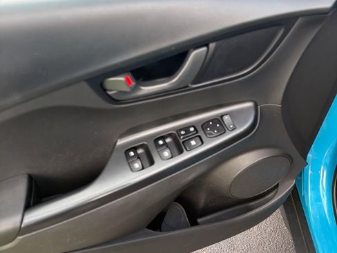 Used 2023 Hyundai Kona SE FWD image 14