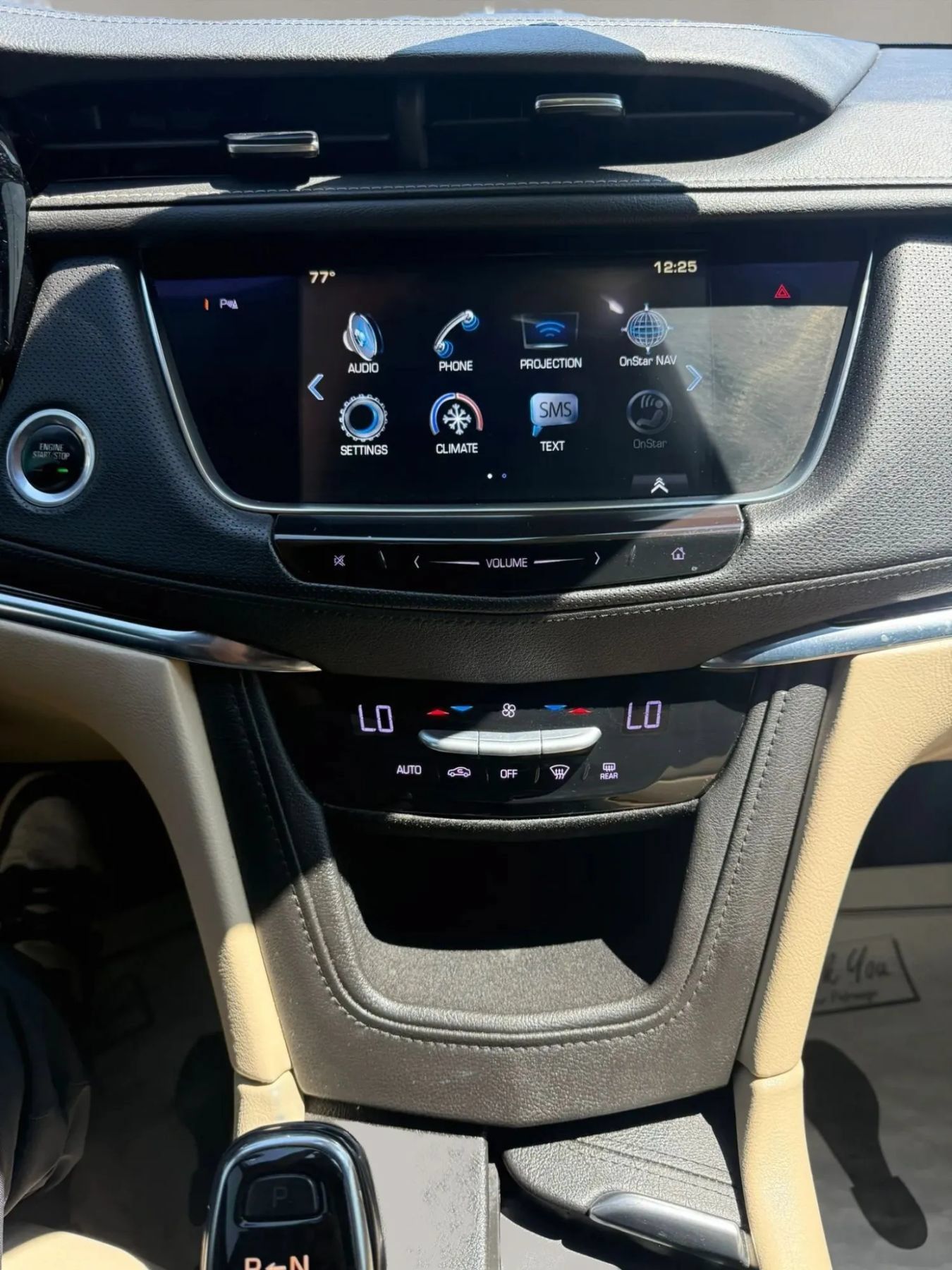 Used 2018 Cadillac XT5 FWD image 13