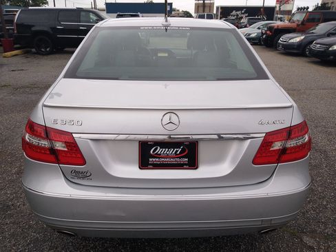 Used 2011 Mercedes-Benz E 350 4MATIC Sedan image 10