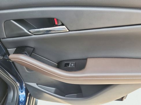 Used 2024 MAZDA CX-30 2.5 Turbo w/ Premium Plus Pkg image 12