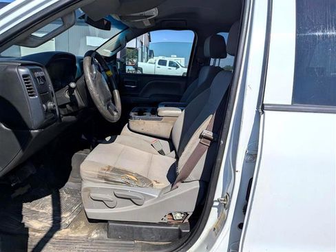Used 2017 Chevrolet Silverado 2500 W/T image 9