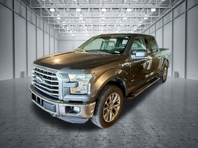 Used 2016 Ford F150 XLT w/ Equipment Group 302A Luxury AWD/4WD image 3