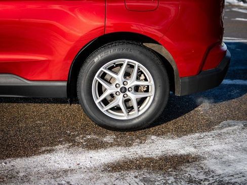 Used 2023 Ford Edge SEL image 11