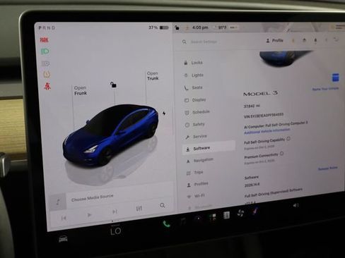 Used 2023 Tesla Model 3 Standard Range RWD image 34
