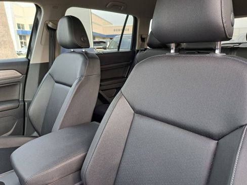 Used 2020 Volkswagen Atlas SE image 19