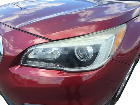 Used 2017 Subaru Outback 2.5i Premium AWD/4WD image 32