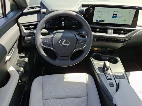 Used 2026 Lexus UX 300h AWD w/ Accessory Package (Z1) image 12