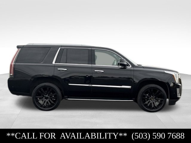 Used 2019 Cadillac Escalade Luxury AWD/4WD image 6