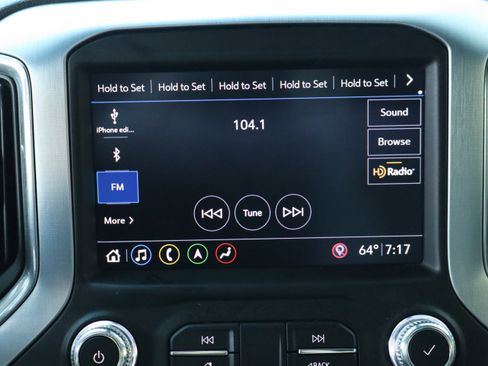 Used 2019 GMC Sierra 1500 SLT w/ SLT Premium Plus Package AWD/4WD image 30